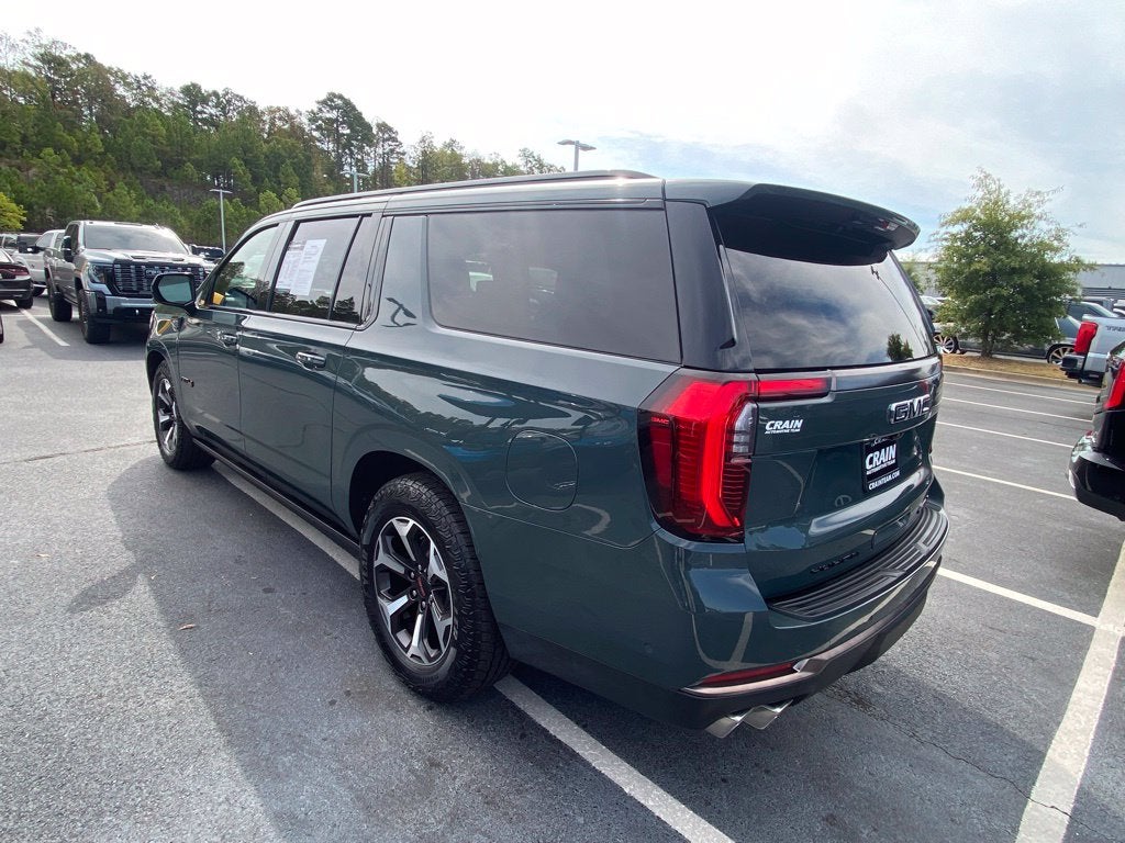 2026 GMC Yukon XL AT4 Ultimate AT4 Black Appearance-Night Vision