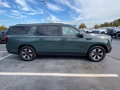 2026 GMC Yukon XL AT4 Ultimate AT4 Black Appearance-Night Vision