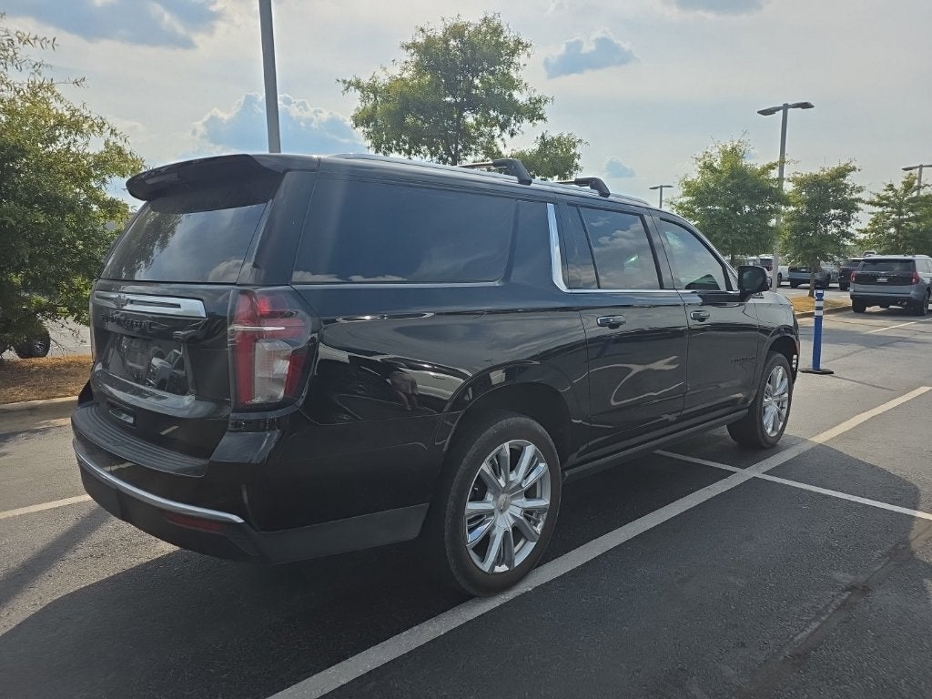 2021 Chevrolet Suburban High Country