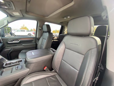 2025 GMC Sierra 2500HD Denali
