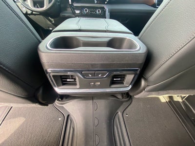 2025 GMC Sierra 2500HD Denali