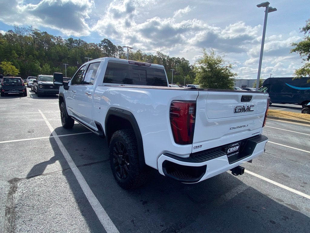 2025 GMC Sierra 2500HD Denali
