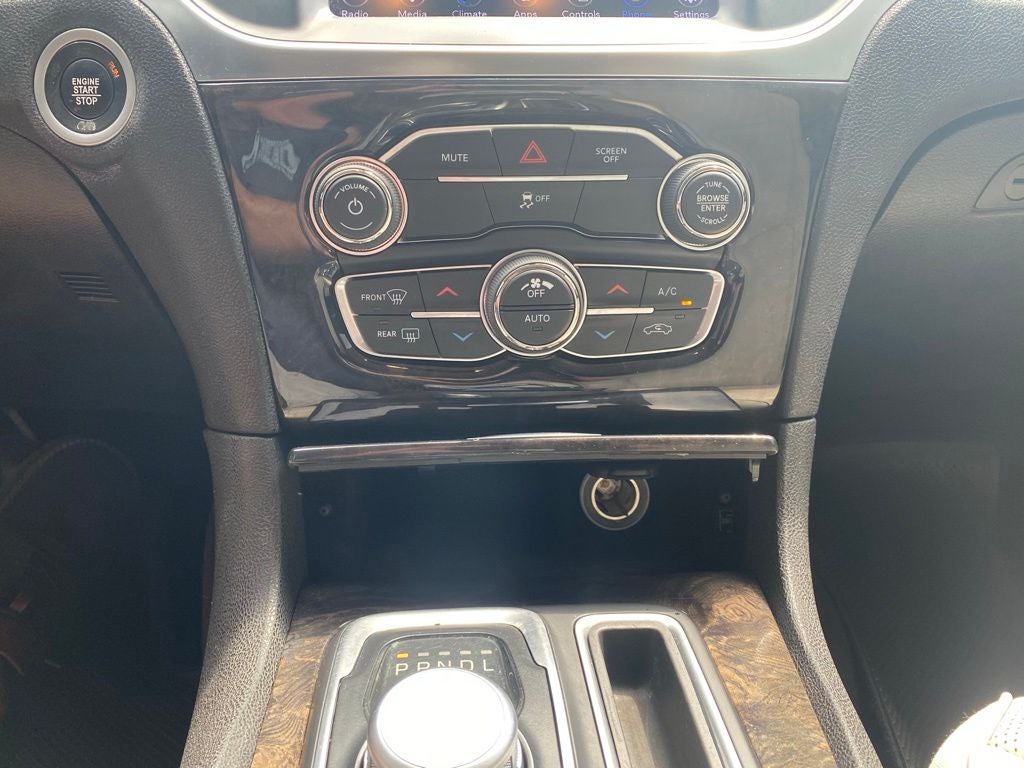 2018 Chrysler 300 Limited