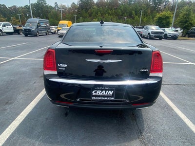 2018 Chrysler 300 Limited