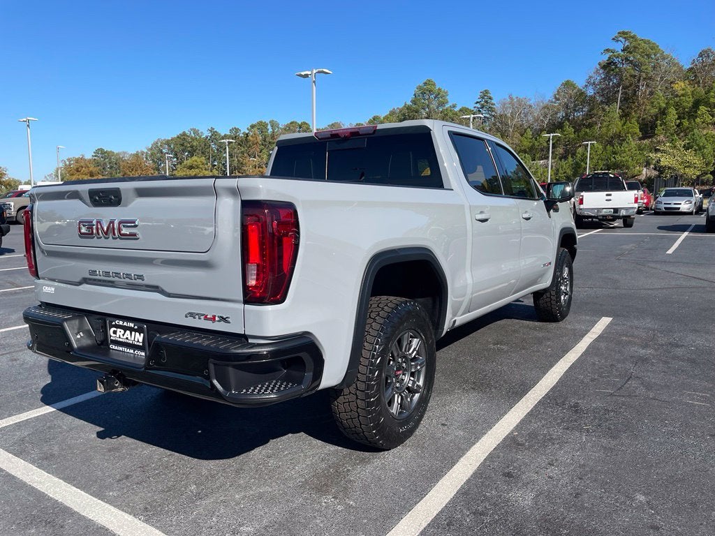2024 GMC Sierra 1500 AT4X