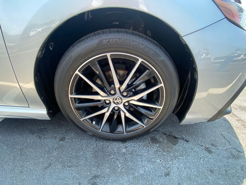2022 Toyota Camry SE