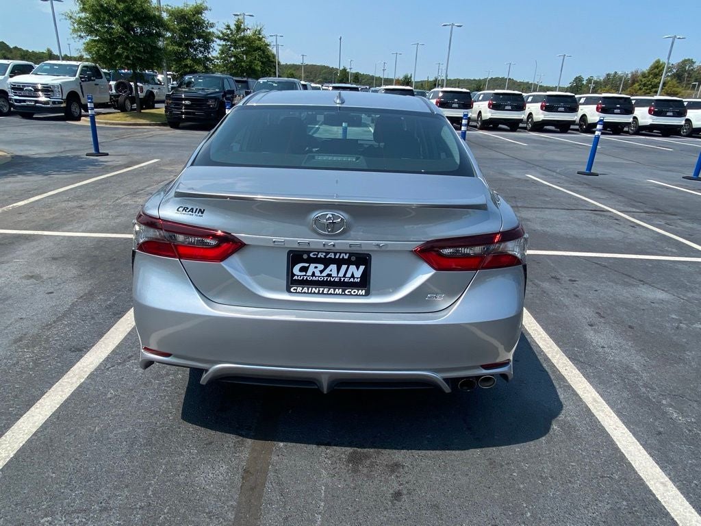 2022 Toyota Camry SE