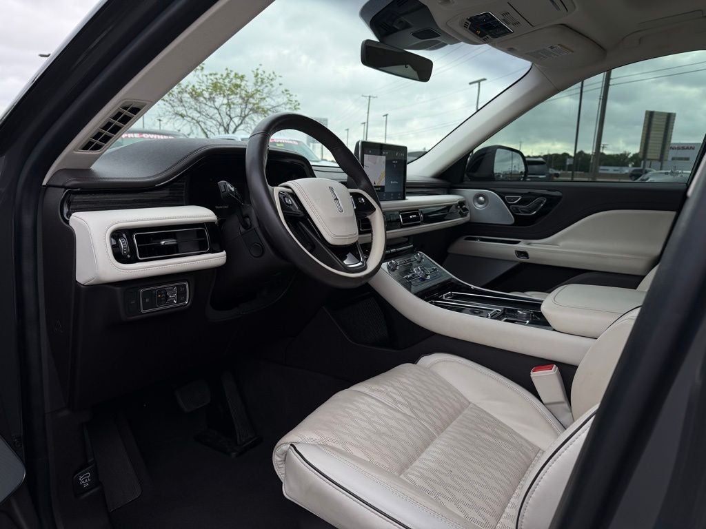 2023 Lincoln Aviator Black Label