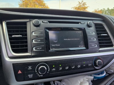2016 Toyota Highlander LE V6
