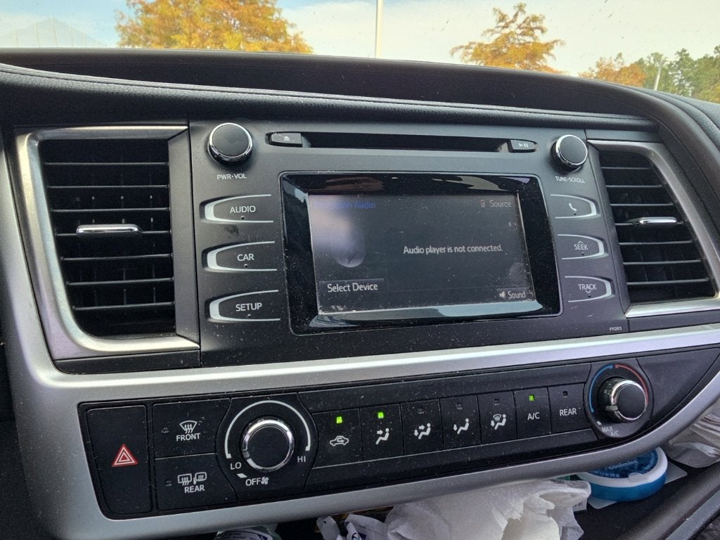 2016 Toyota Highlander LE V6