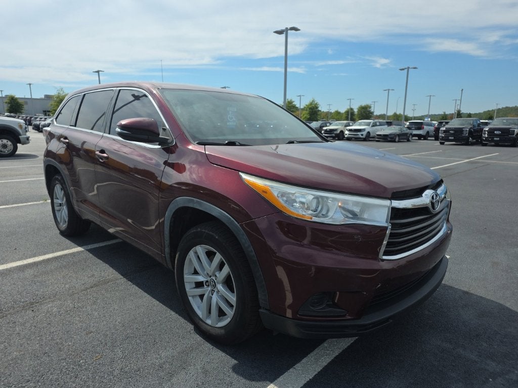 2016 Toyota Highlander LE V6