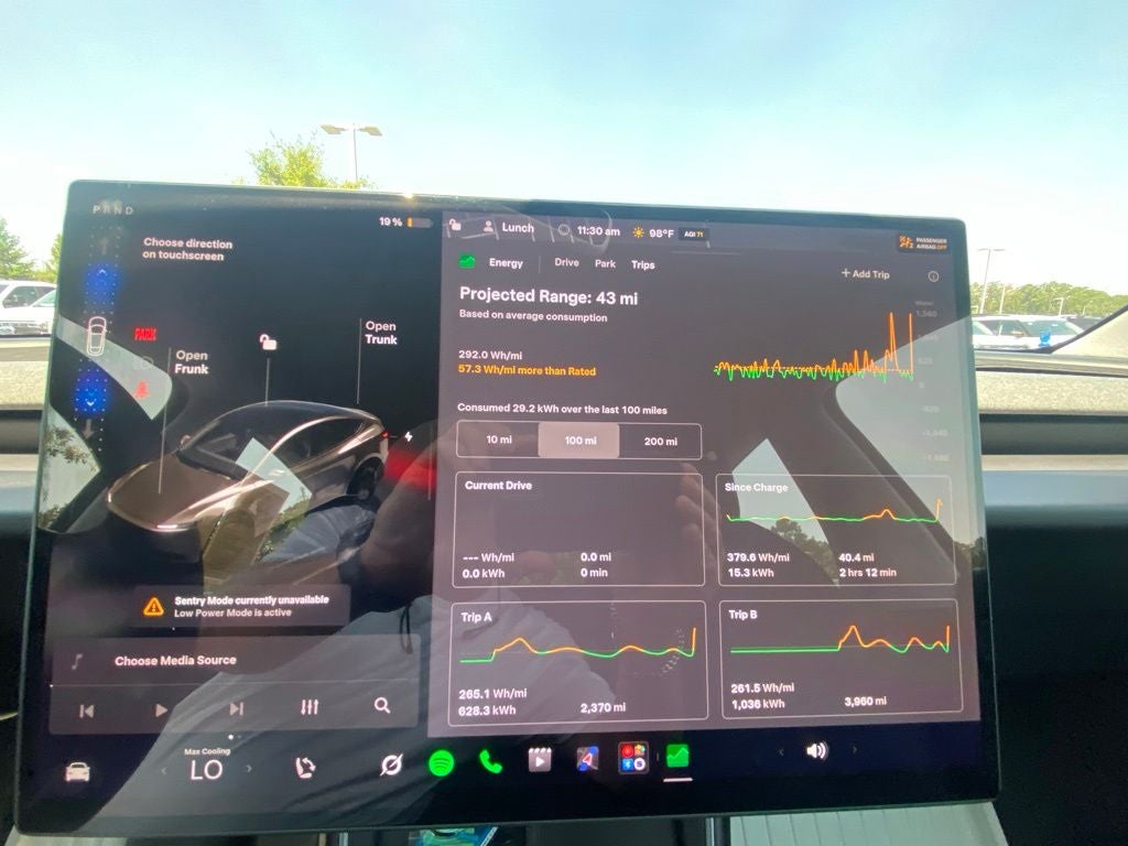 2026 Tesla Model Y Base