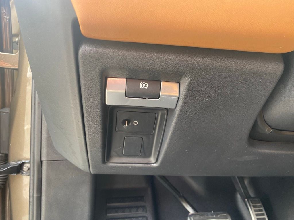 2020 Land Rover Defender 110 X