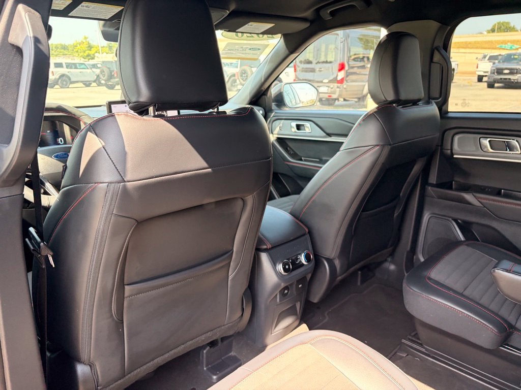 2026 Ford Explorer ST-Line - 4WD - CLEAN CARFAX