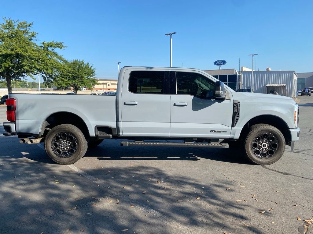 2025 Ford F-250SD Lariat Blackout Package-FX4