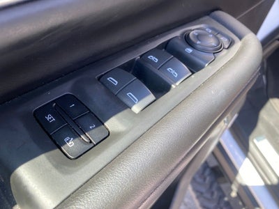 2023 Chevrolet Tahoe Z71 Sunroof-Clean Carfax