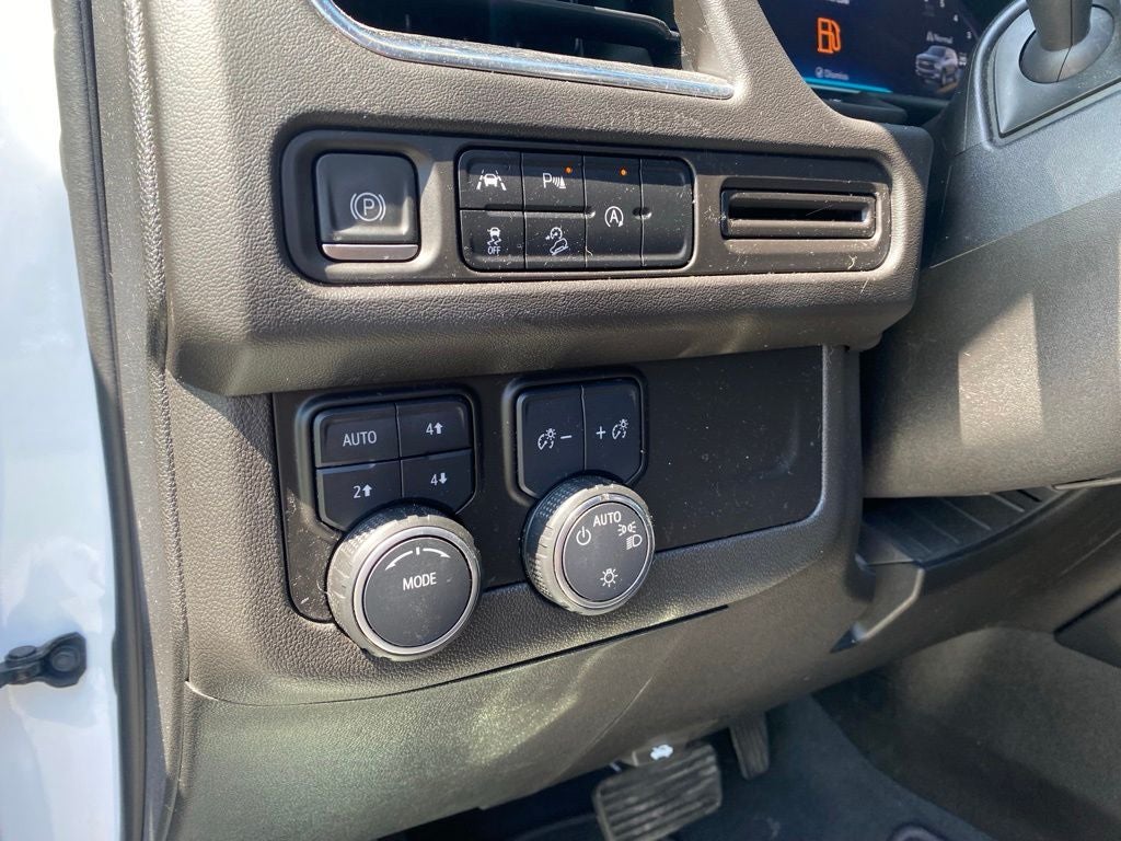 2023 Chevrolet Tahoe Z71 Sunroof-Clean Carfax