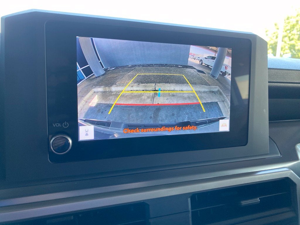 2024 Toyota Tacoma SR5 - FORD BLUE CERTIFIED - ONE OWNER