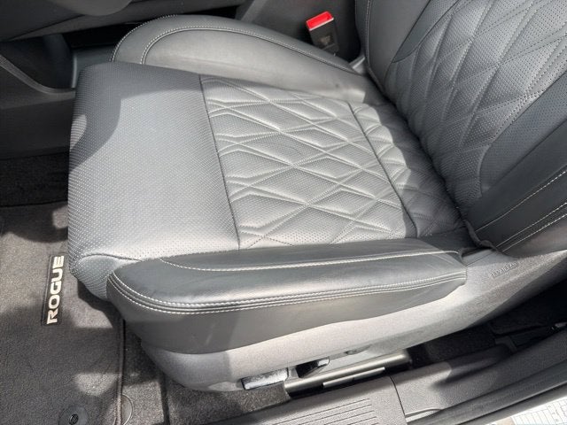 2026 Nissan Rogue Platinum - PREMIUM PKG - AWD