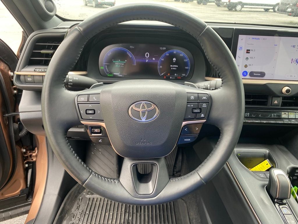 2023 Toyota Crown Platinum