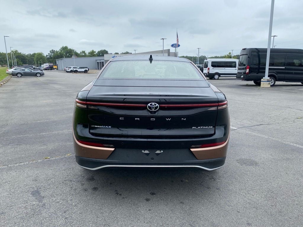 2023 Toyota Crown Platinum