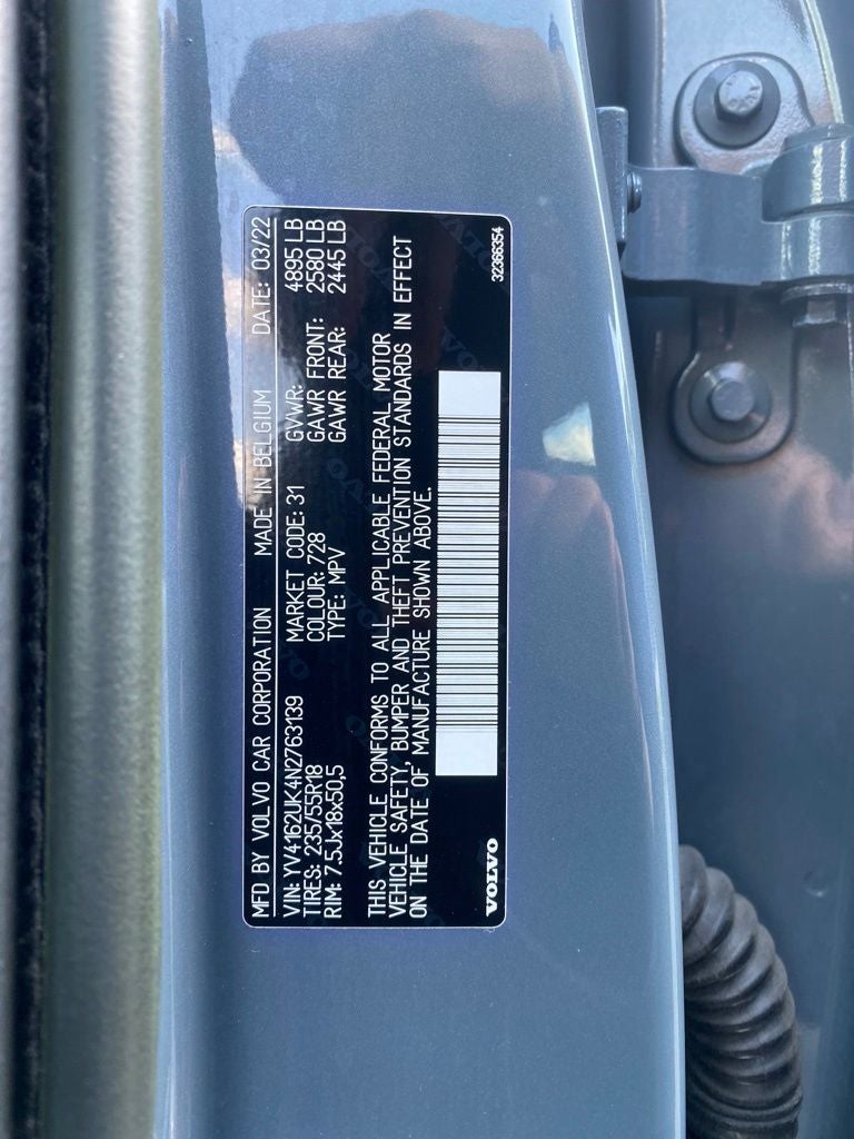 2022 Volvo XC40 Momentum