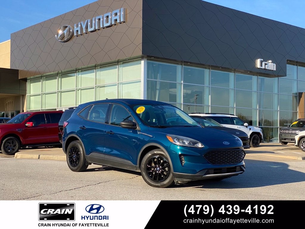 2020 Ford Escape S