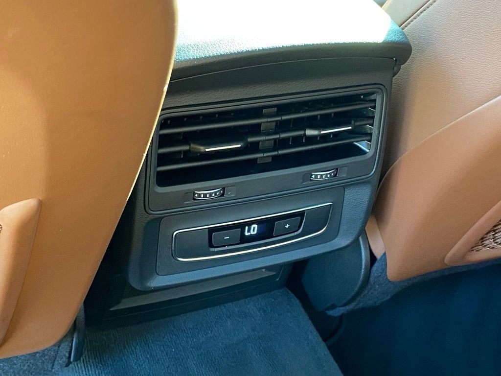 2020 Audi Q7 45 Premium Plus quattro