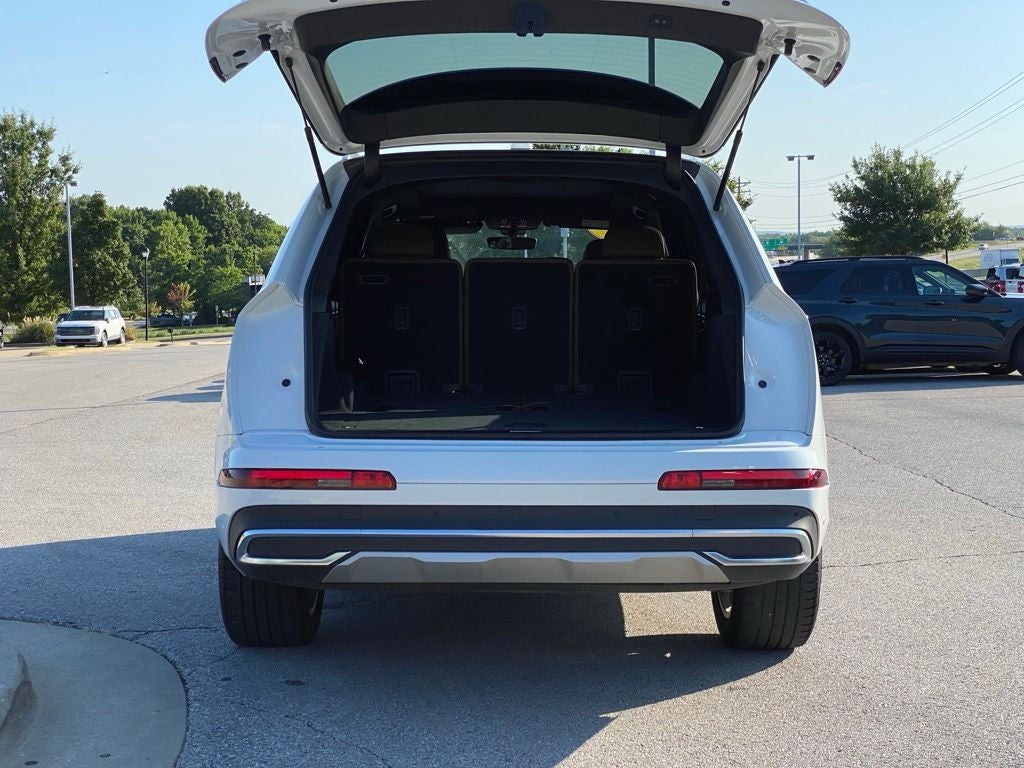 2020 Audi Q7 45 Premium Plus quattro