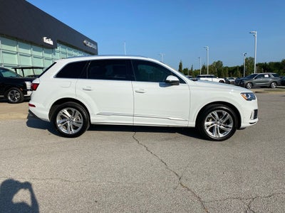 2020 Audi Q7 45 Premium Plus quattro