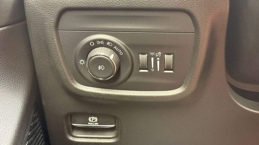 2023 Jeep Grand Cherokee L Summit HEMI