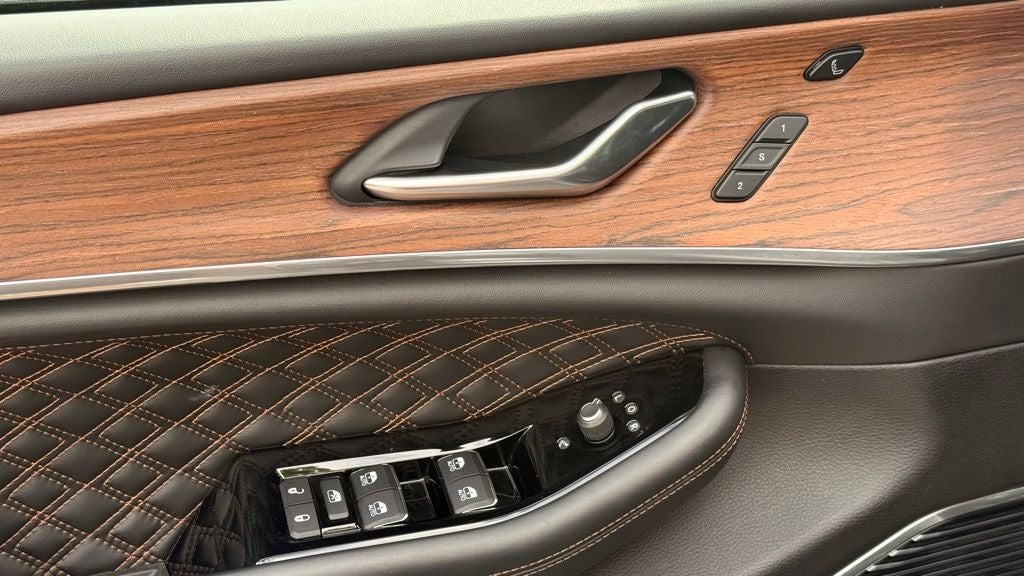 2023 Jeep Grand Cherokee L Summit HEMI