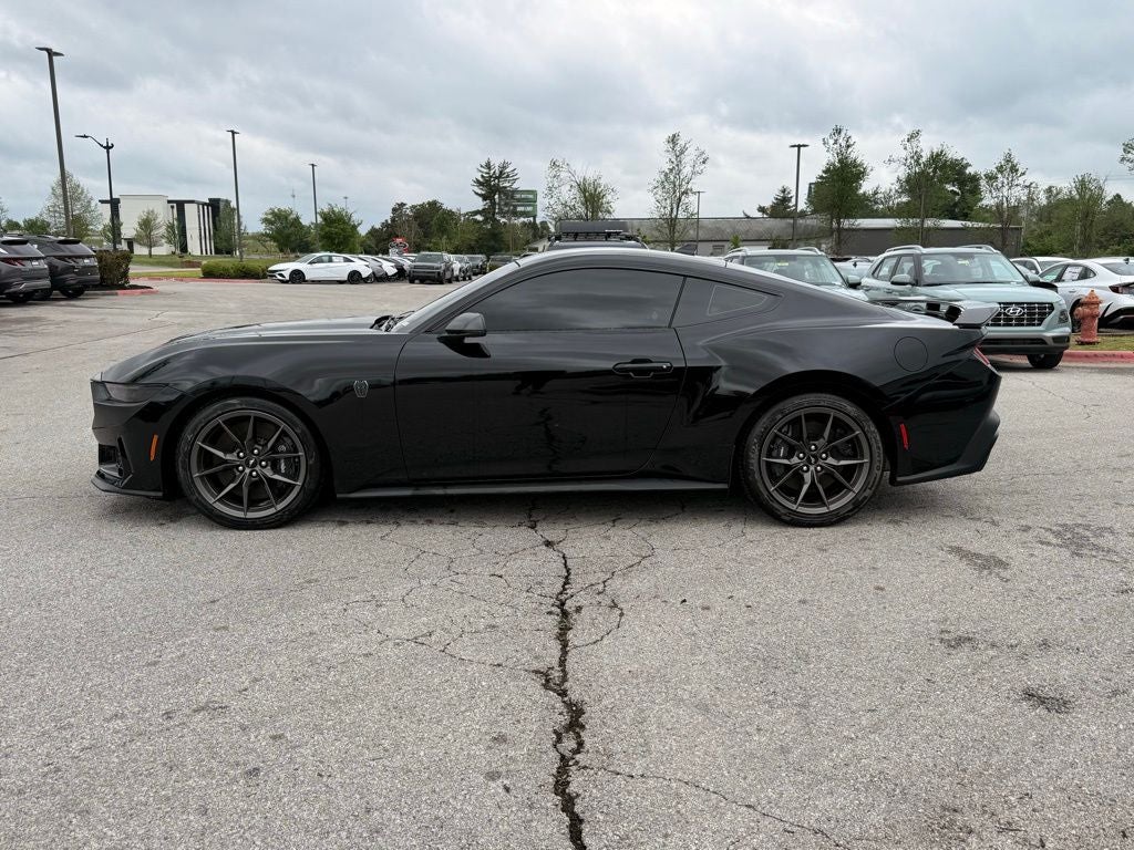 2024 Ford Mustang Dark Horse LOW MILES