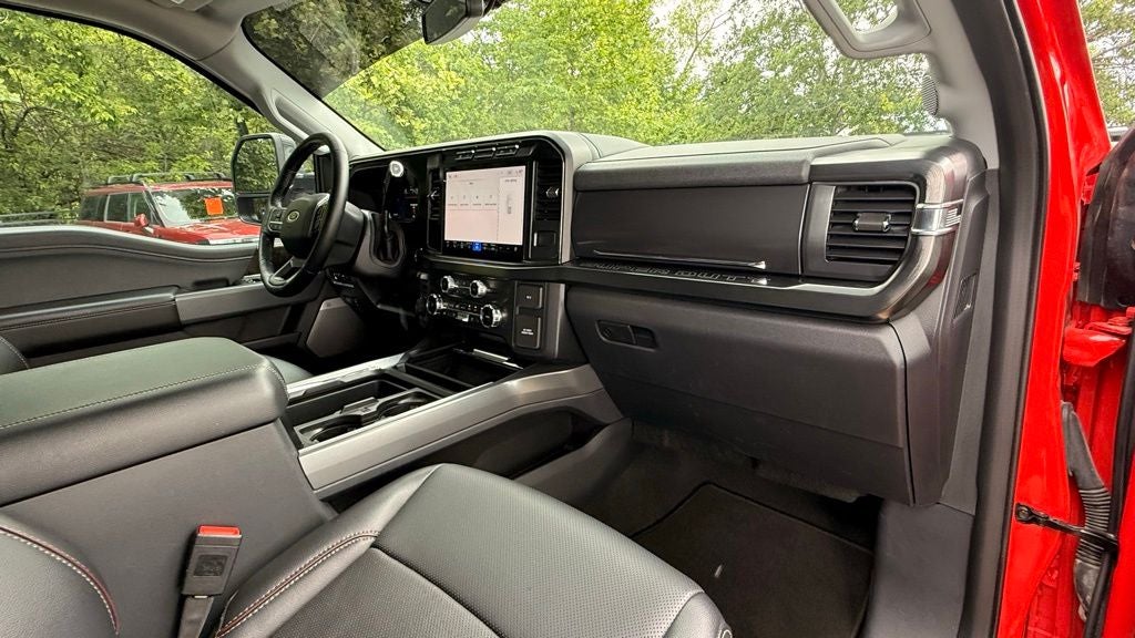 2024 Ford F-250SD Lariat ONE OWNER CLEAN CARFAX