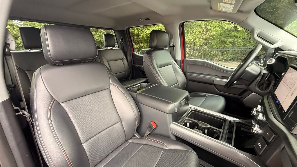 2024 Ford F-250SD Lariat ONE OWNER CLEAN CARFAX