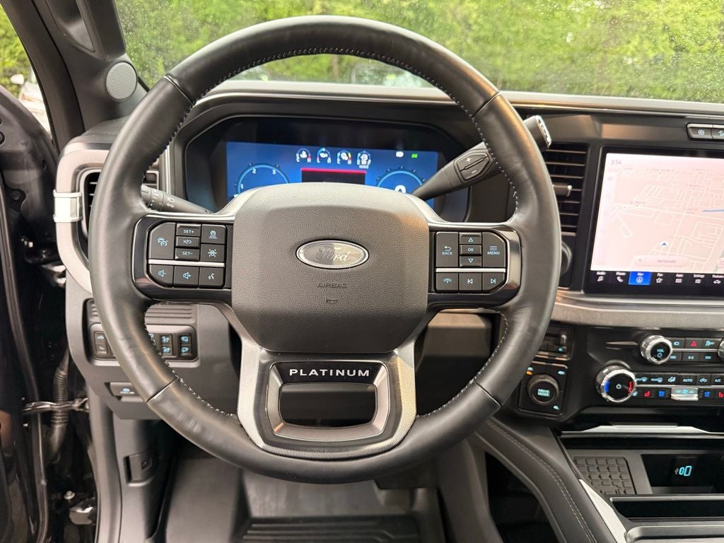 2026 Ford F-350SD Platinum ONE OWNER CLEAN CARFAX