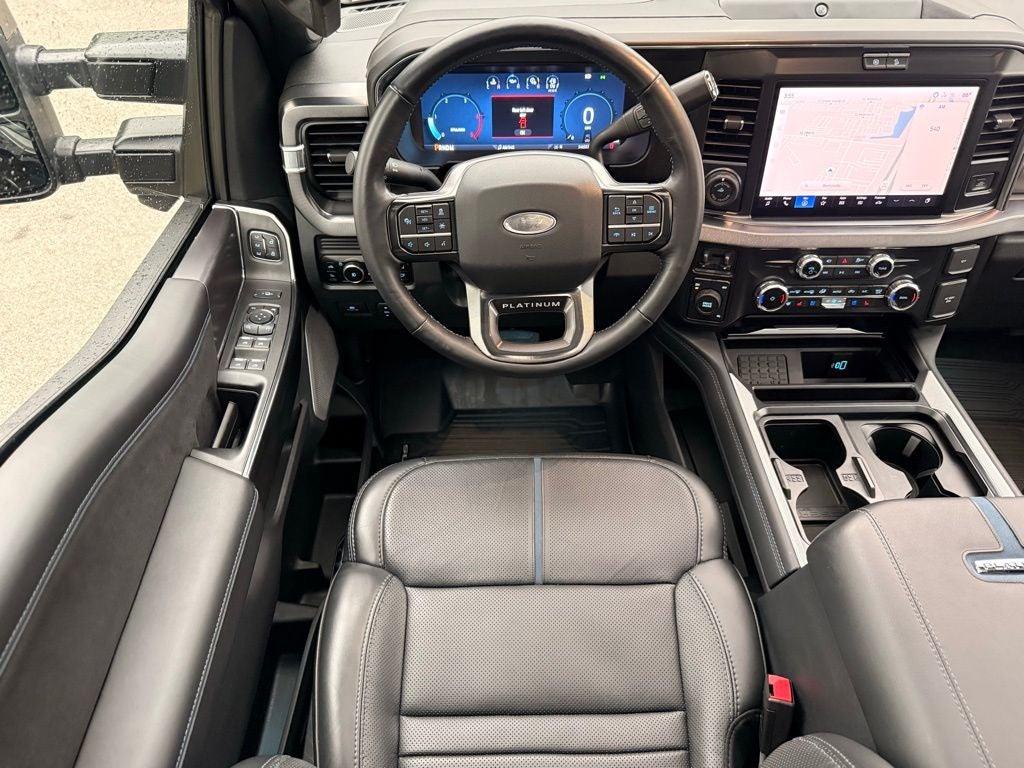 2026 Ford F-350SD Platinum ONE OWNER CLEAN CARFAX