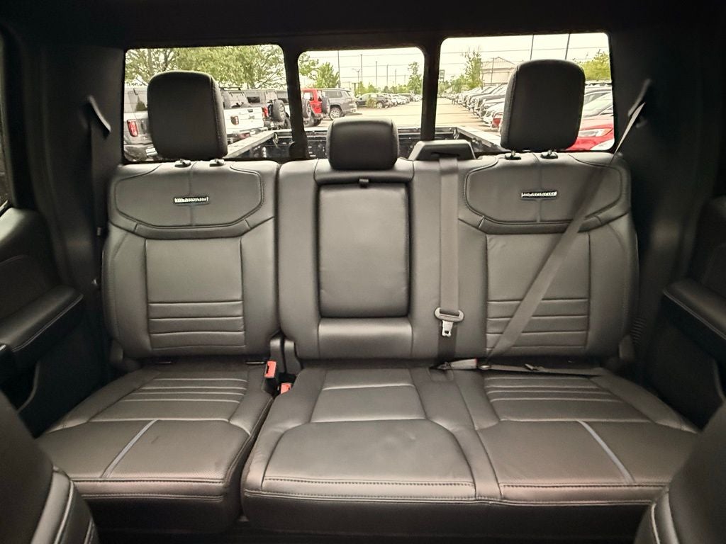 2026 Ford F-350SD Platinum ONE OWNER CLEAN CARFAX