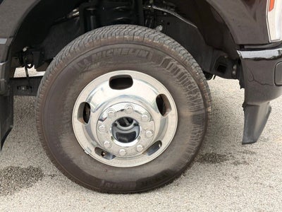 2026 Ford F-350SD Platinum ONE OWNER CLEAN CARFAX
