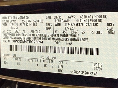 2026 Ford F-350SD Platinum ONE OWNER CLEAN CARFAX