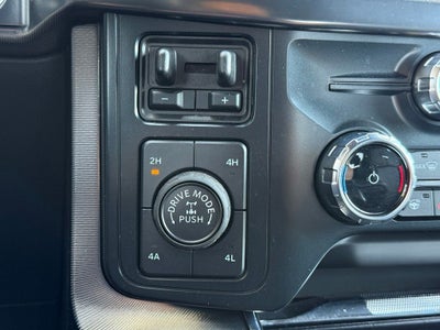 2025 Ford F-150 Platinum - 4WD / CLEAN CARFAX / ONE OWNER