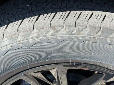 2025 Ford F-150 Platinum - 4WD / CLEAN CARFAX / ONE OWNER