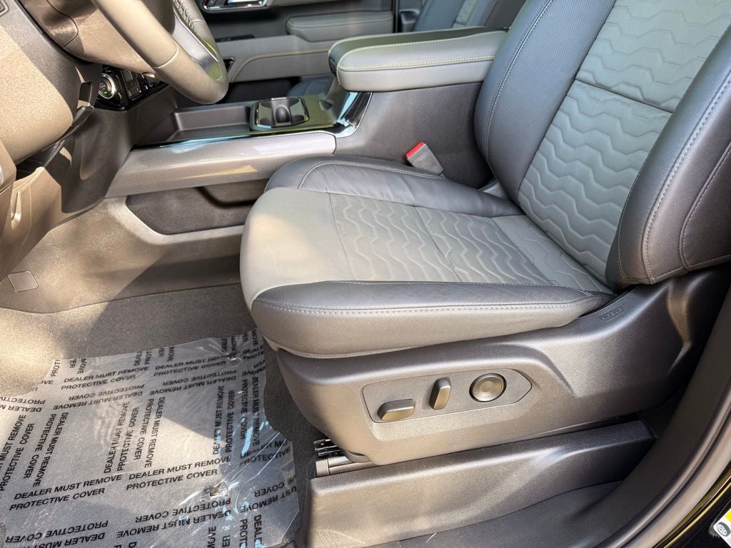 2026 Chevrolet Silverado 2500HD ZR2 ONE OWNER CLEAN CARFAX