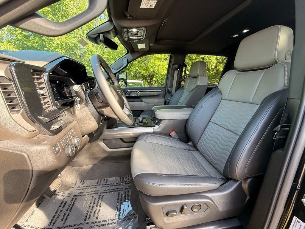2026 Chevrolet Silverado 2500HD ZR2 ONE OWNER CLEAN CARFAX