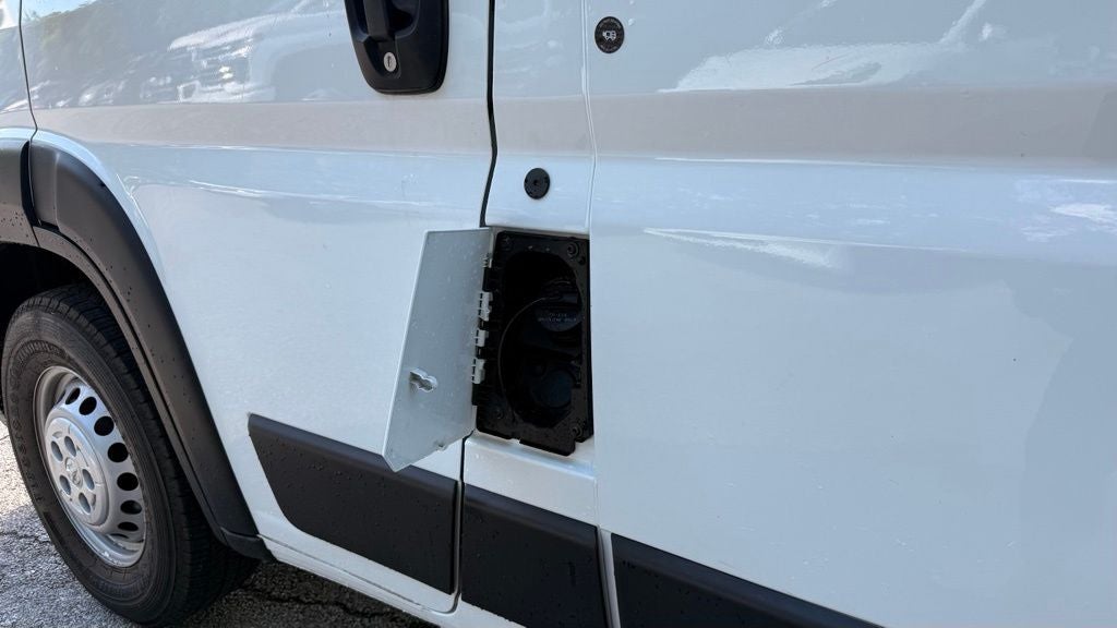 2023 RAM ProMaster 2500 High Roof 136 WB