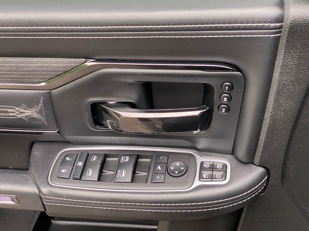 2023 RAM 2500 Limited ONE OWNER CLEAN CARFAX