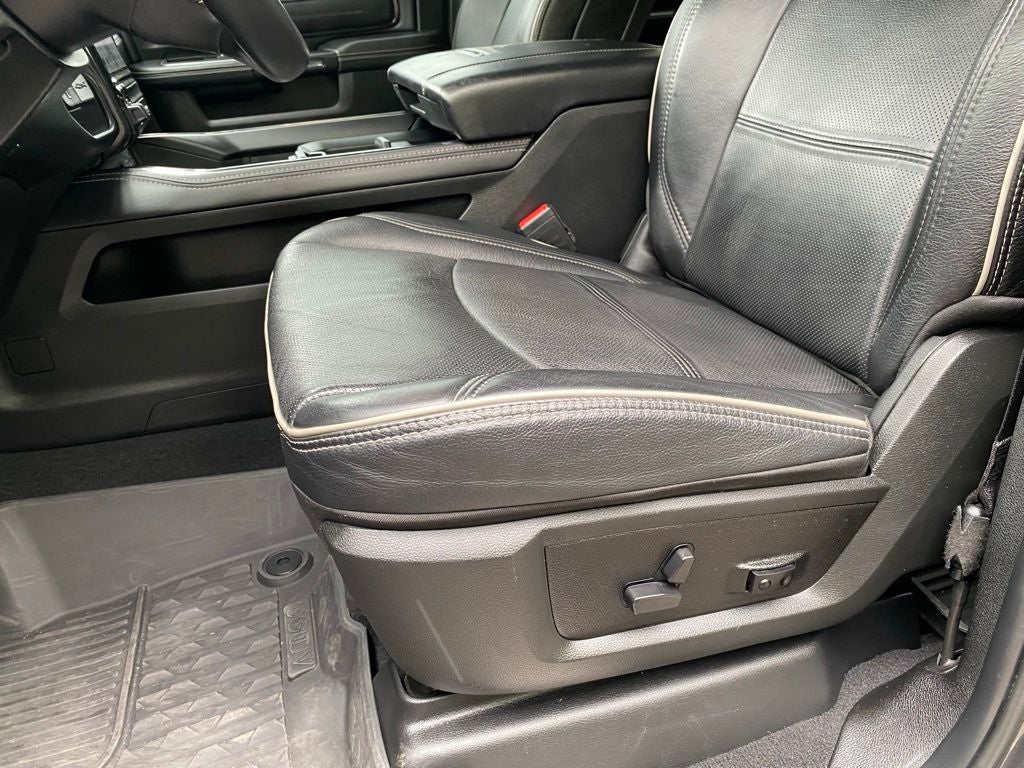 2023 RAM 2500 Limited ONE OWNER CLEAN CARFAX