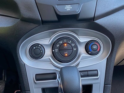 2018 Ford Fiesta SE - SALVAGE TITLE / AS-IS