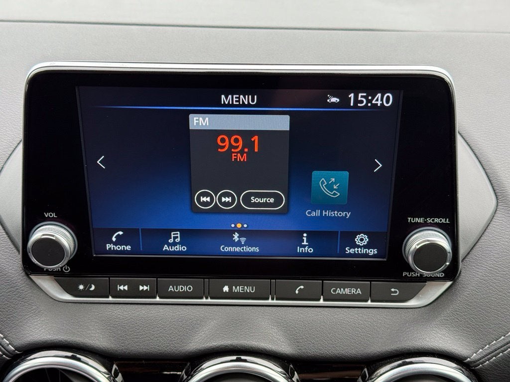 2025 Nissan Sentra SV - CLEAN CARFAX / ONE OWNER