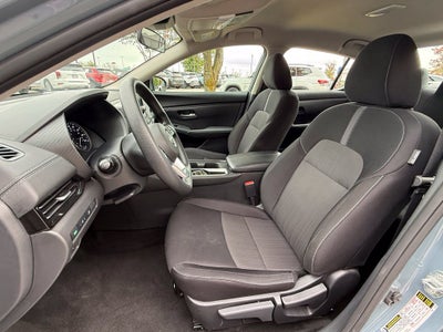 2025 Nissan Sentra SV - CLEAN CARFAX / ONE OWNER